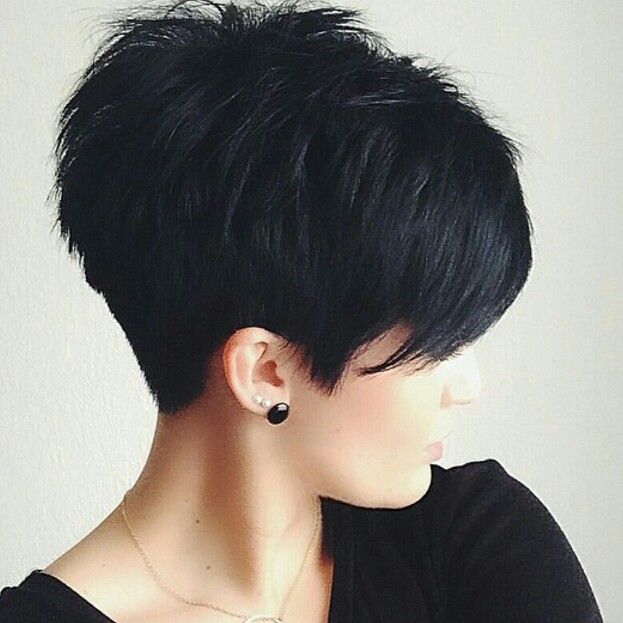 Easy Short Pixie Haircuts for Women