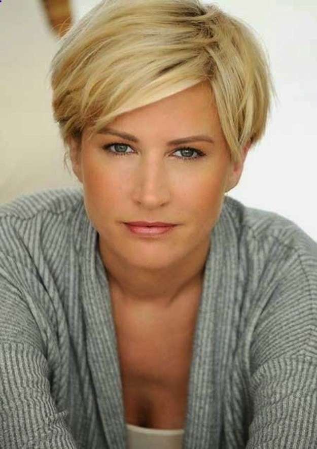 Short Haircuts for Women over 40 with Thick Hair