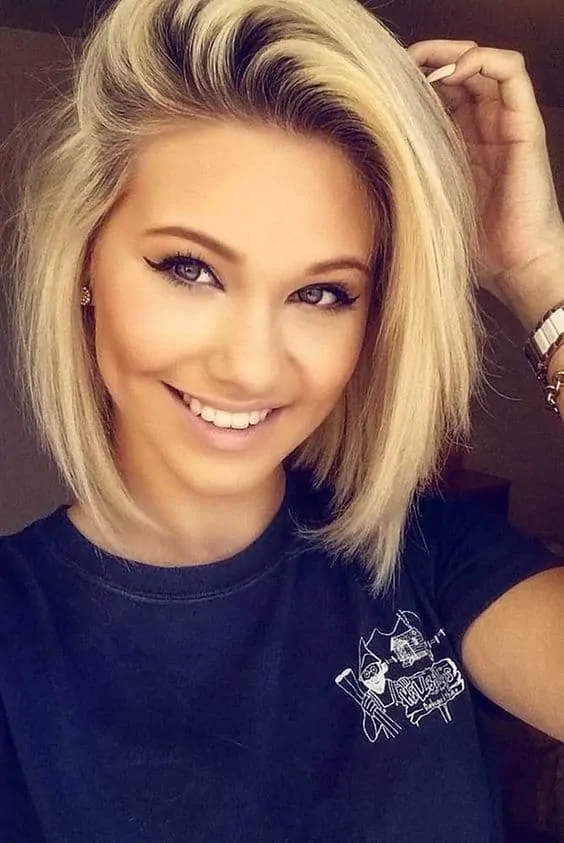 Blonde Short Hairstyles for Round Faces