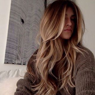 Cute Long Layered Blonde Hairstyles