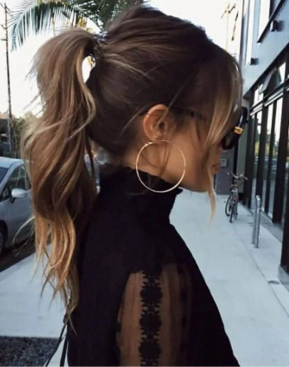 simple pony tail that you can wear everytime
