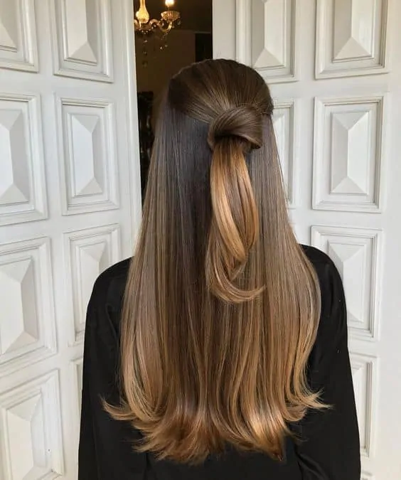 straight hairstyles caramelcolor