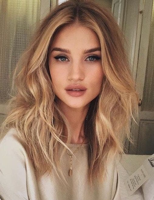 wavy hair from rosie huntiongton