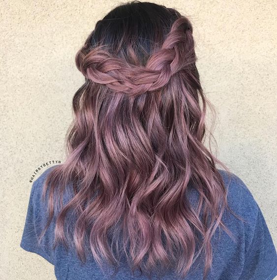cute rose hairstylesin balayage