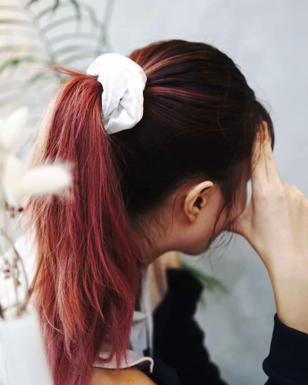 Adorable scrunchie hairstyles for thin hair